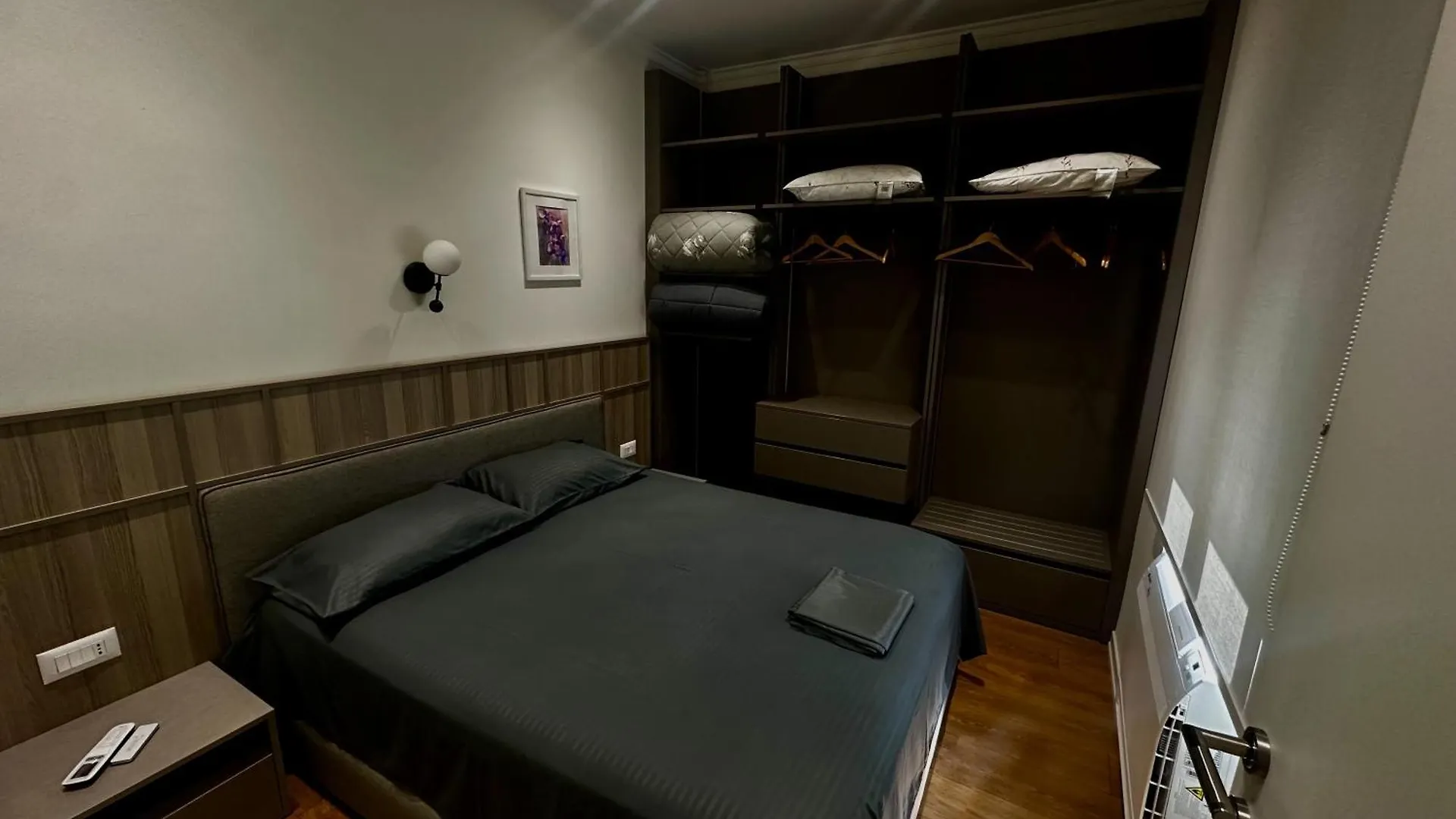 Apartment 1 Bedroom Flat Tirana